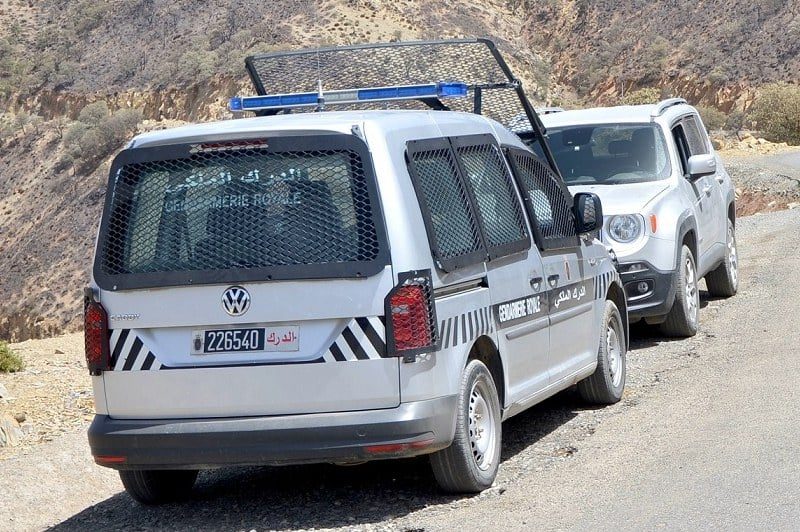 حجز 3000 قنينة خمر في تالسينت ومطاردة سائق فار