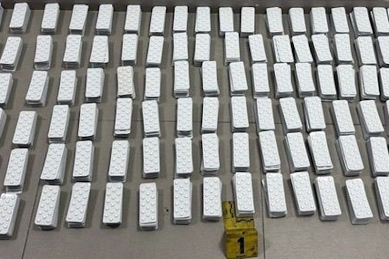 إحباط تهريب 17 ألفا و790 قرصا مخدرا بميناء طنجة المتوسط