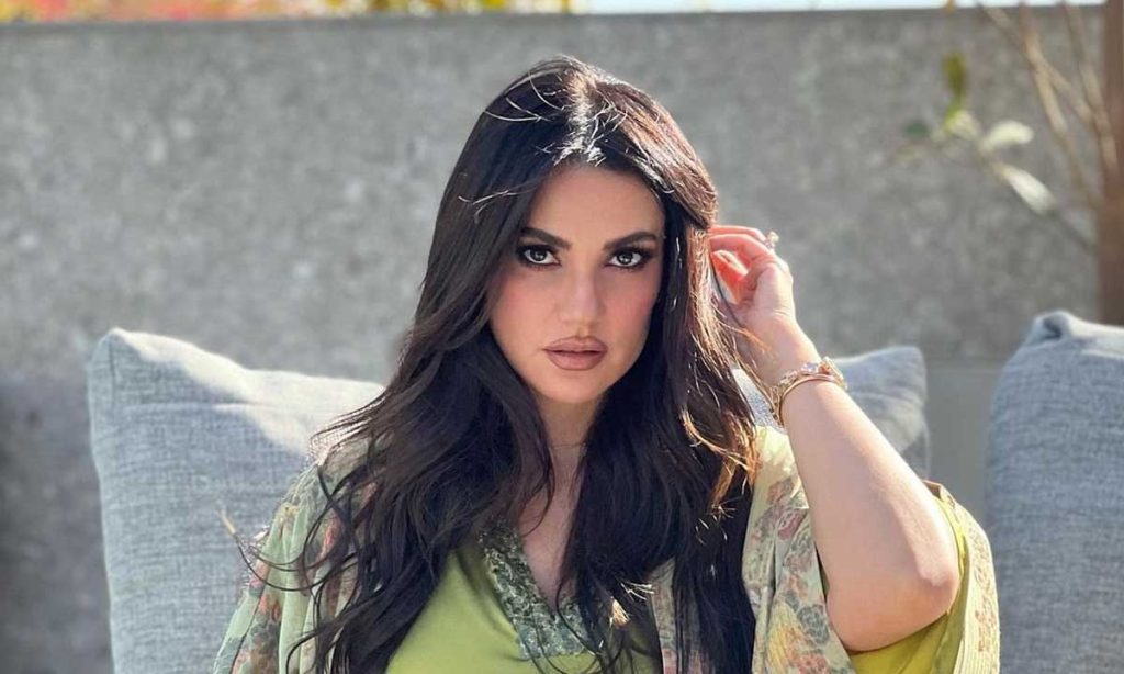 صور| الفنانة التونسية درة تخطف الأنظار في أحدث ظهور لها